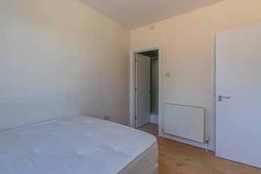 2 bed house, Newport Road, Roath, Cardiff, CF241AH - Image 5